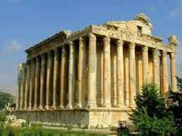 BEYROUTH – DEIR EL QAMAR – BEITEDDINE – CHTAURA (ENV. 95 km)